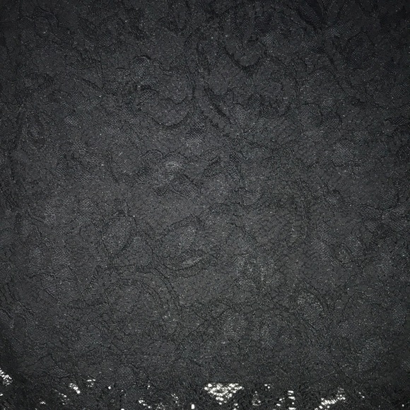 Black lace top - Picture 3 of 5